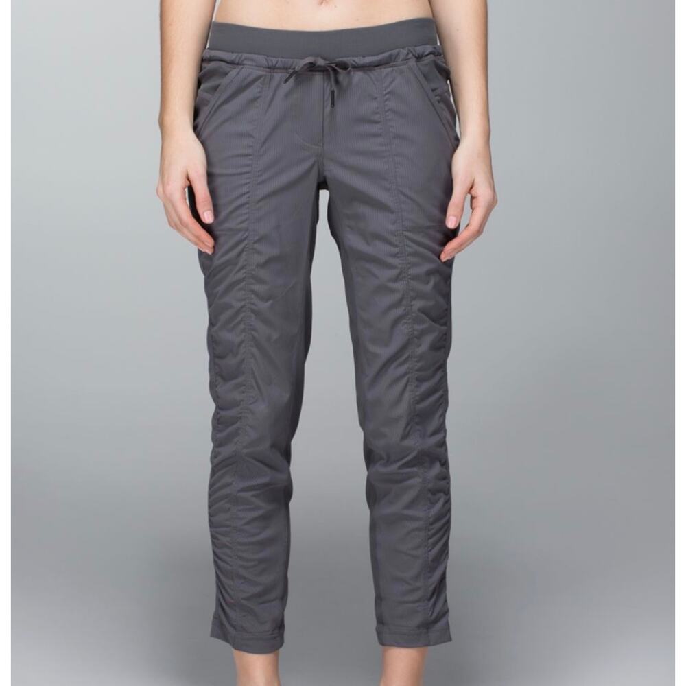 Lululemon Steet To Studio Pants 4 Womens Unlined 28" Travel Commute 7/8 Gray Gym